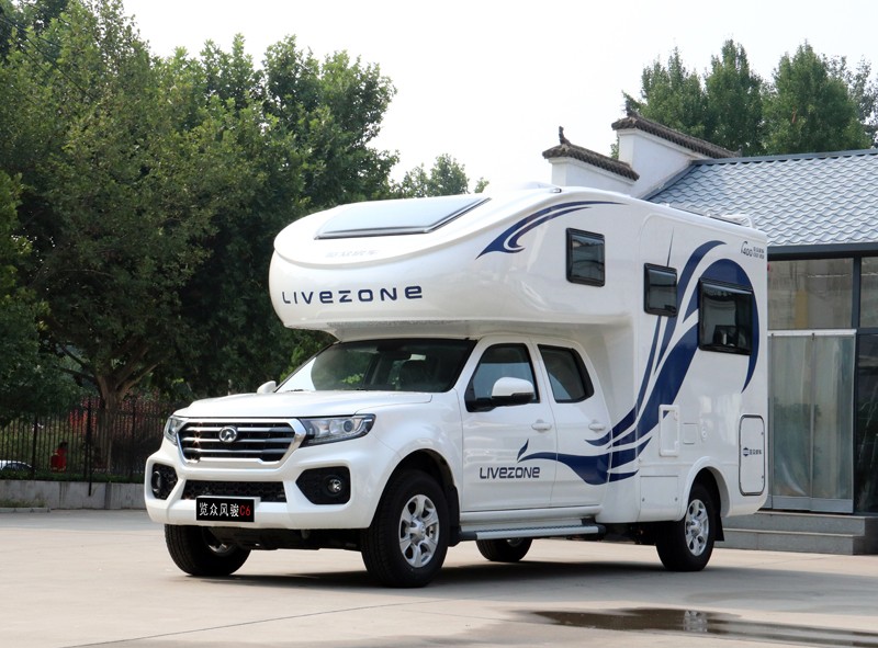 房車旅行，面對(duì)復(fù)雜路況四驅(qū)是必選