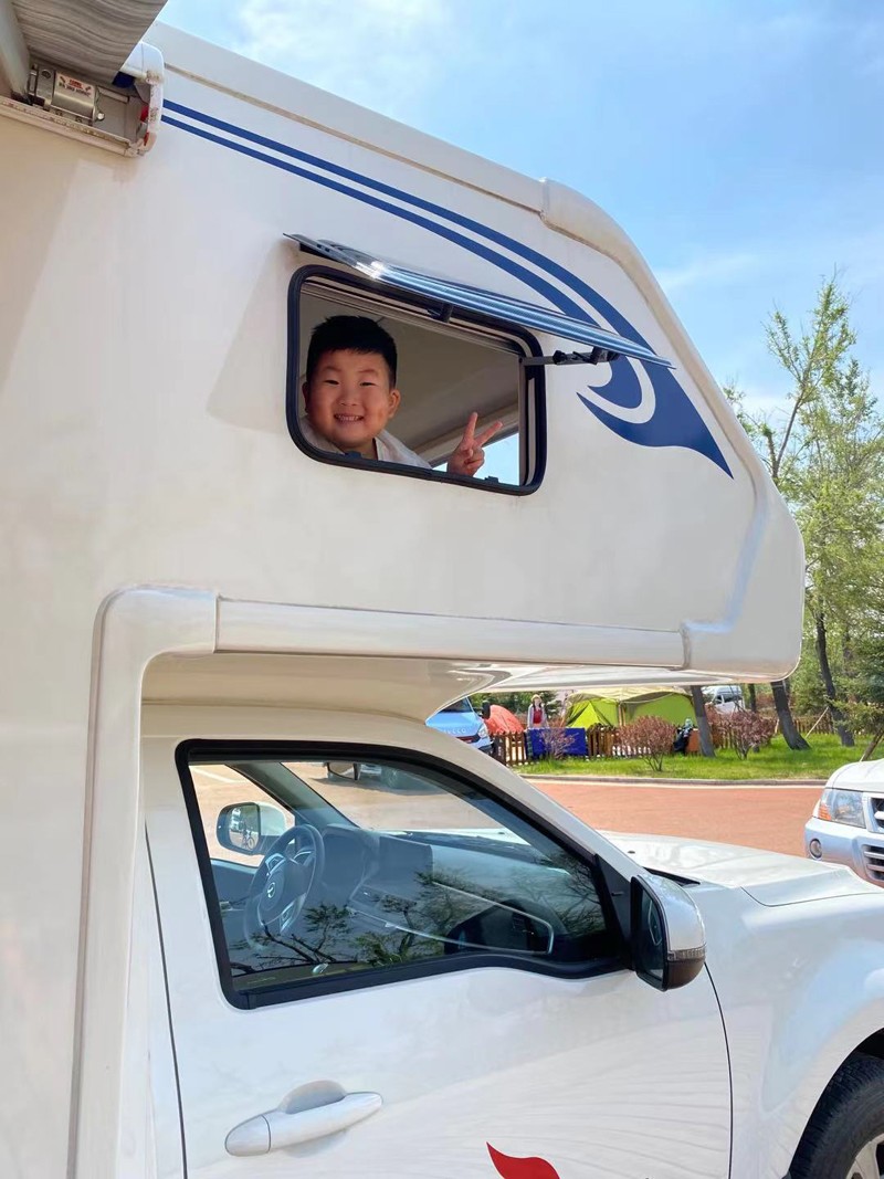 給孩子講故事，不如陪孩子造故事