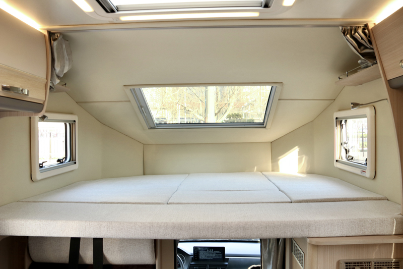 北京展會開展，房車種類還挺多