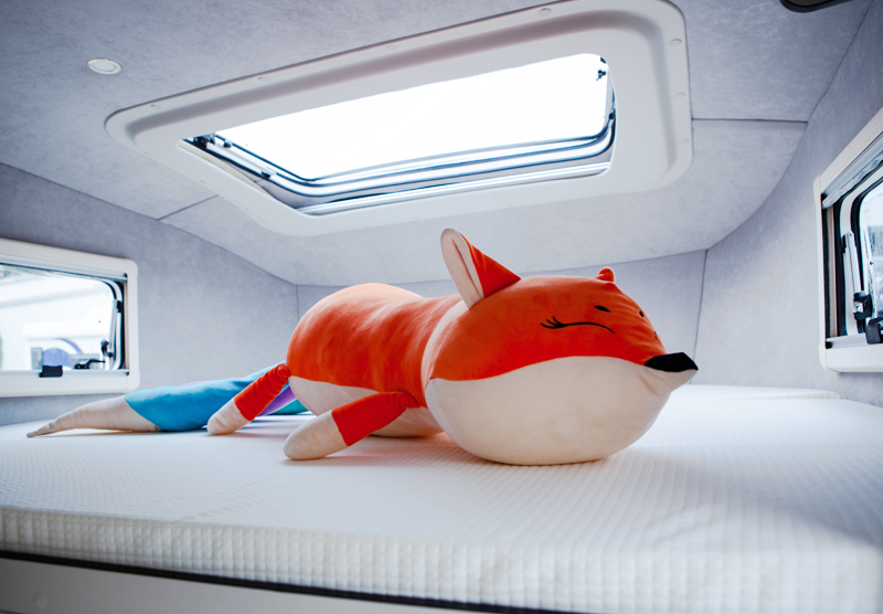 舉國(guó)歡慶，房車出行您一定要注意