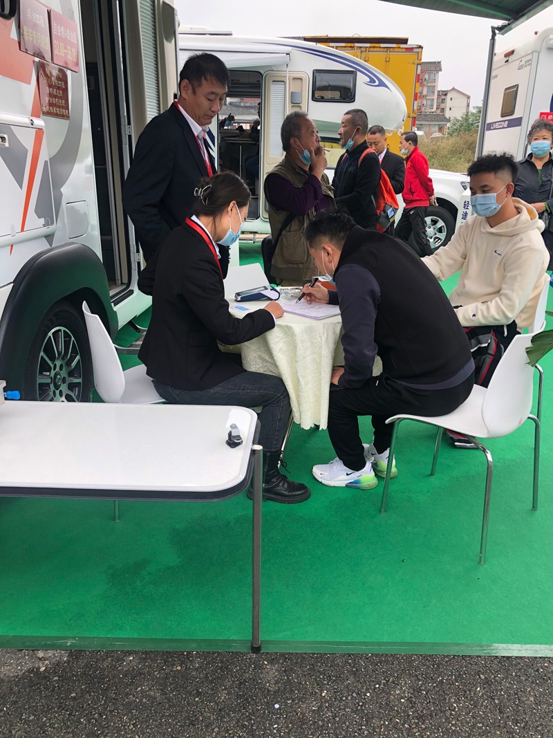 性能滿格，自由炮憑實(shí)力圈粉