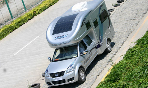 你沒看錯，歡迎來到2012年的房車世界！