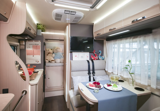 這款四驅(qū)房車，只為“躺平”設(shè)計